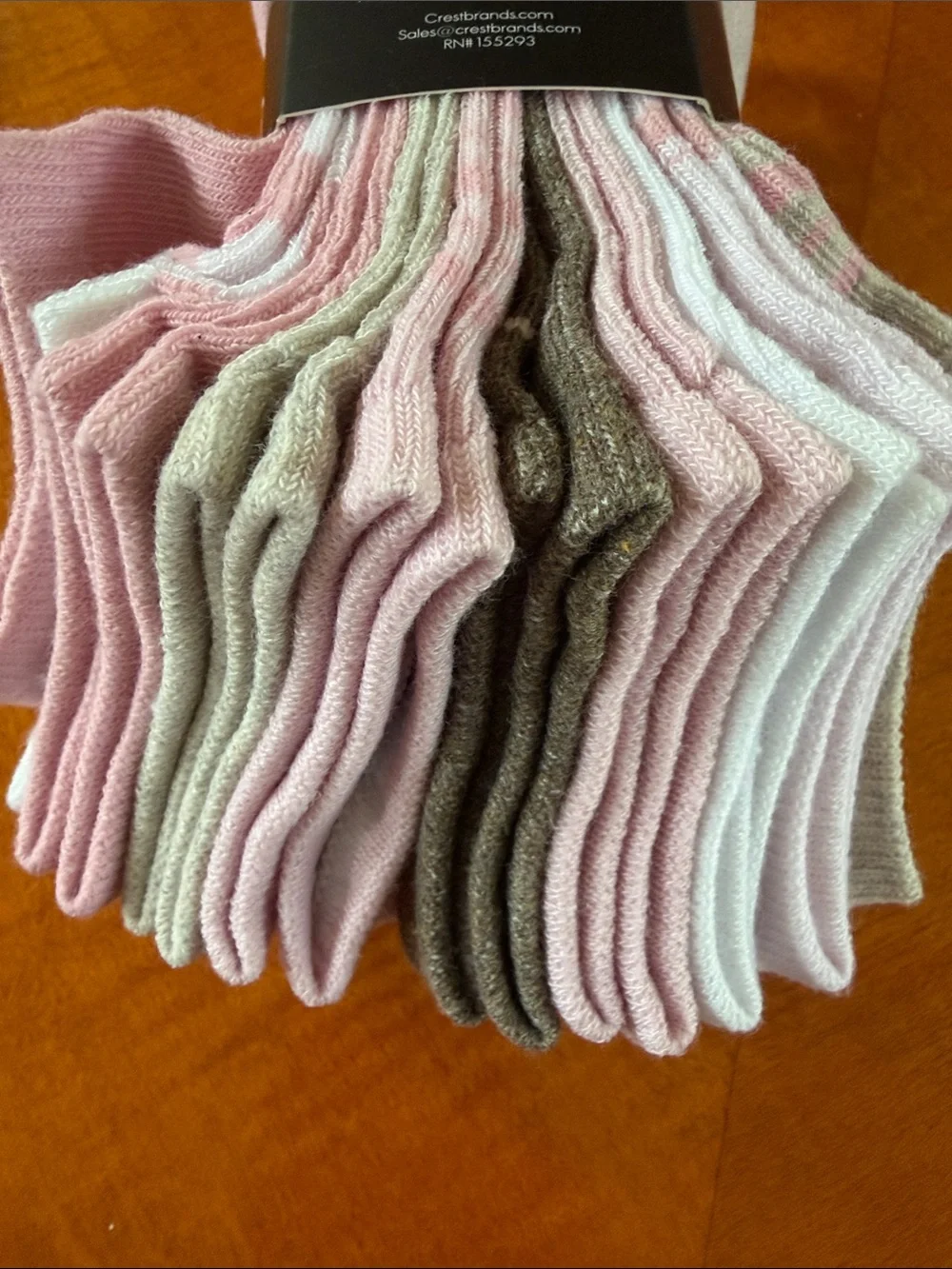 Elle women’s  Low-Cut Athletic Socks in Light Gray with Pink Stripes 10 pairs